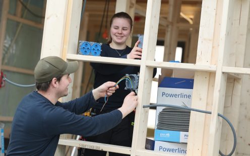 Powerline veggboks er utviklet i samarbeid med norske elektrikere