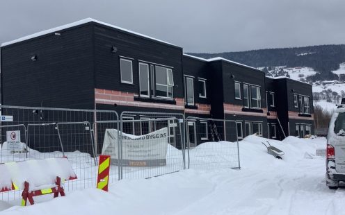 Leilighetsprosjektet Randkleivgata 6 i Ringebu under konstruksjon.